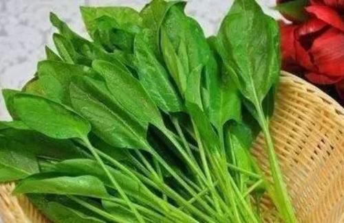 闺蜜|3岁女儿误食水银,奶奶不慌不忙喂了“它”才送医,医生直夸高明