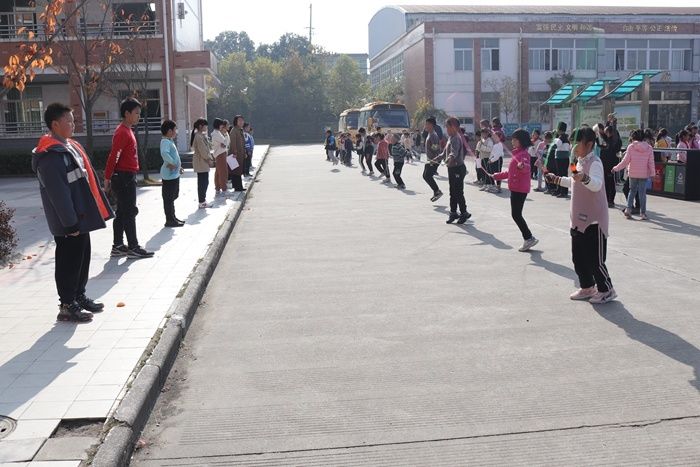 南山小学|南山小学开展学生体质健康测试