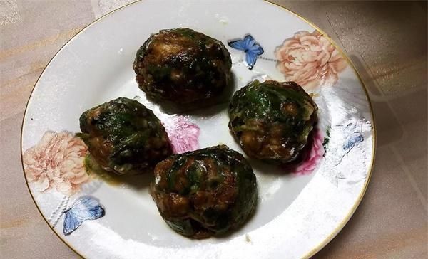 粗粮细吃的菜团子,皮薄馅大,不用和面,吃再多也不会长肉