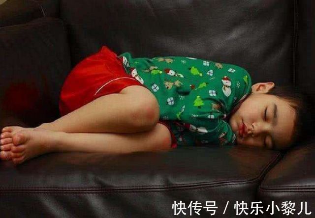 孩子|宝宝的“睡姿”暗示不同性格,若你家娃是第3种,家长就偷着乐吧