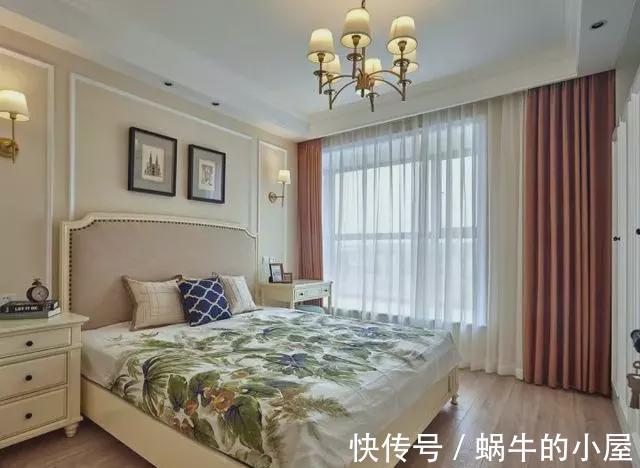 背景墙|参观朋友家的130㎡美式复式新房，刚进客厅，就感受到一股贵气！
