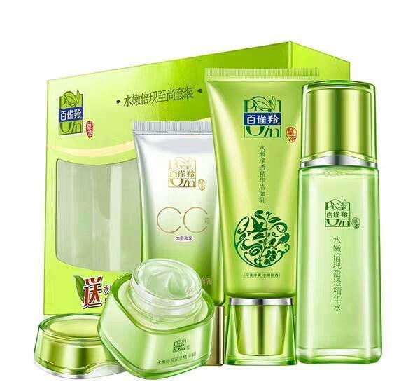 乳液|良心国货之平价水乳篇,百雀羚和自然堂到底选哪个,给你揭晓答案