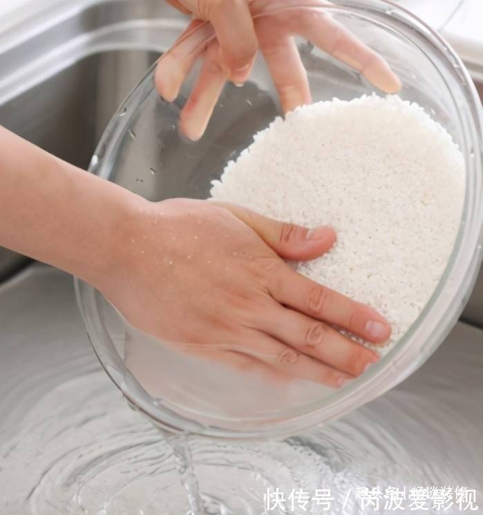 纱布|毛巾用久了又滑又臭,父母告诉我,这样洗干净还柔软,真实好用