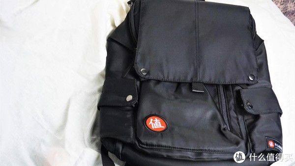 选不到便宜实用的通勤包？这几款背包推荐给你