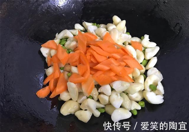 豆子|菱角正当季,简单炒一炒,营养又低脂,江南人的最爱