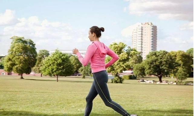 泡脚|湿气引百病，湿气分为4个等级，看看你的湿气达到了几级