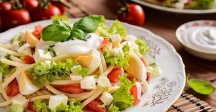 吃剩饭剩菜有毒致癌专家说别再无知了,剩菜不会导致癌症