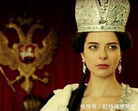 表哥|她16岁嫁给表哥，31岁成为皇妃，33岁成为女皇