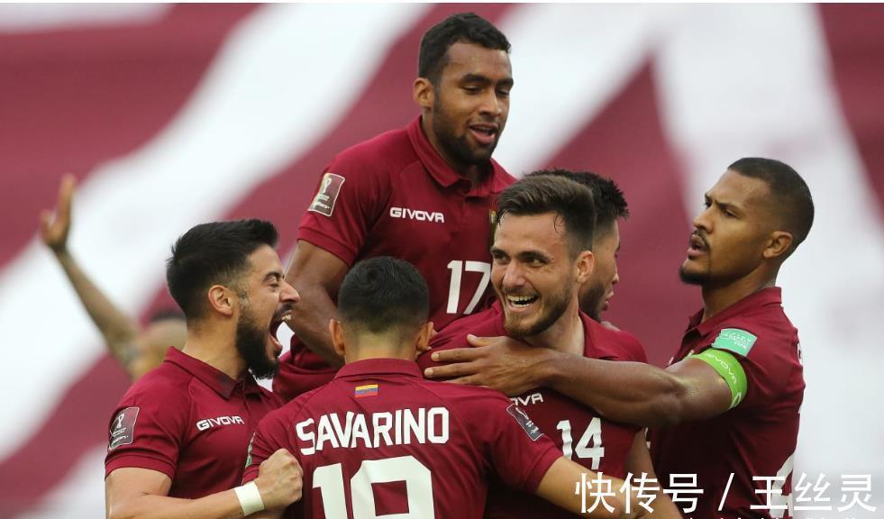 梅西|4-1,2连胜!世界杯2冠王踢疯了,重返出线区,苏亚雷斯超越梅西
