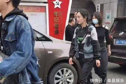 嗓子|密逃首期录制结束后,邓伦再一次被吓,嗓子都叫哑了