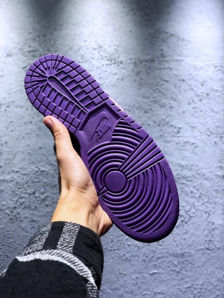 dunk 黑鸽子见多了看看这款颜值爆表的紫鸽子吧!