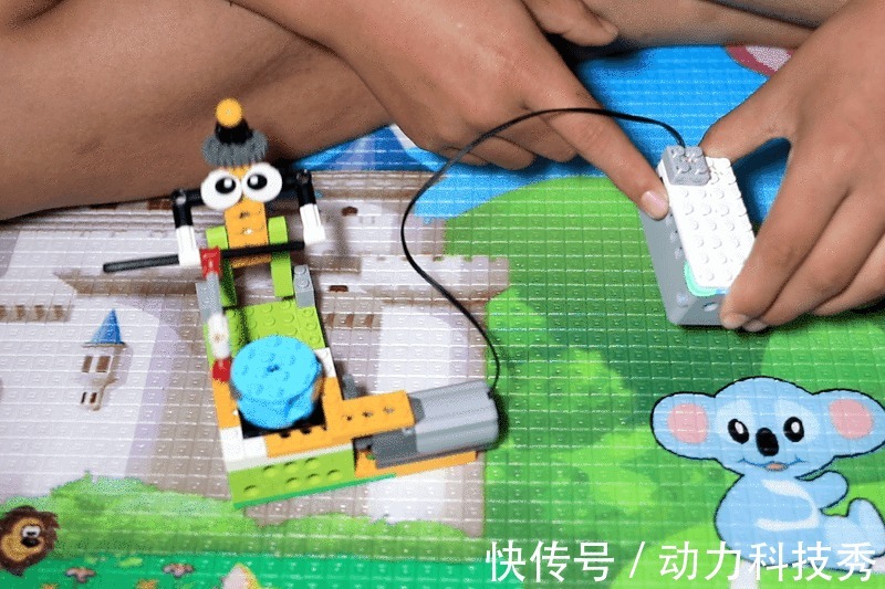 编程教育|别让孩子输在起跑线上,Lecoo编程机器人大礼包纵评