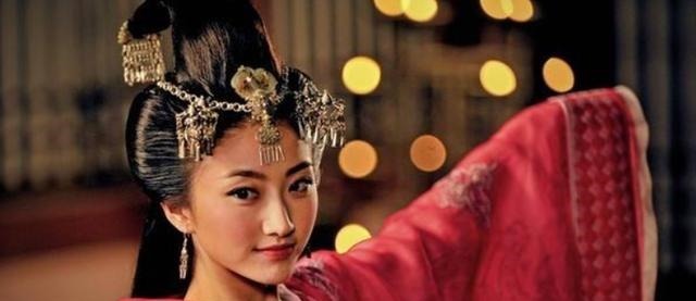 威后|那些惊艳了先秦的女子,远见卓识的威后,工于心计的郑袖