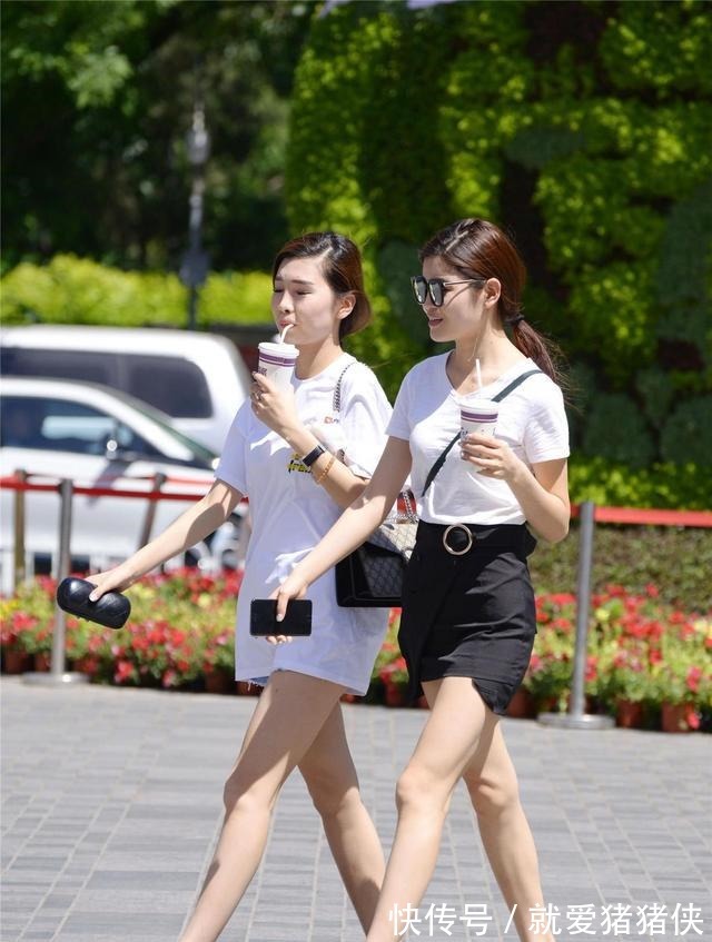 包臀裙|一对闺蜜,两种风格,按照自己的想法去搭配,穿出精致的感觉!