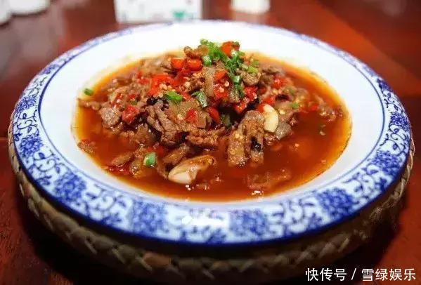 美食推荐老坛辣椒肉炒肉,香葱炒河虾,橙香鸡腿的做法