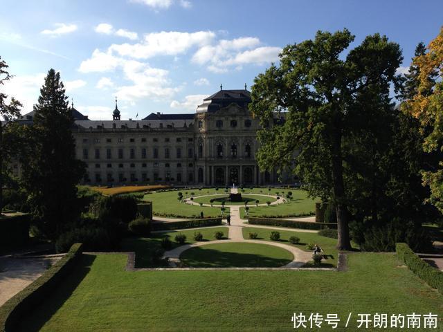 老年|神圣罗马帝国宫廷文化的特殊领域——宫殿及园林建筑的主要特点