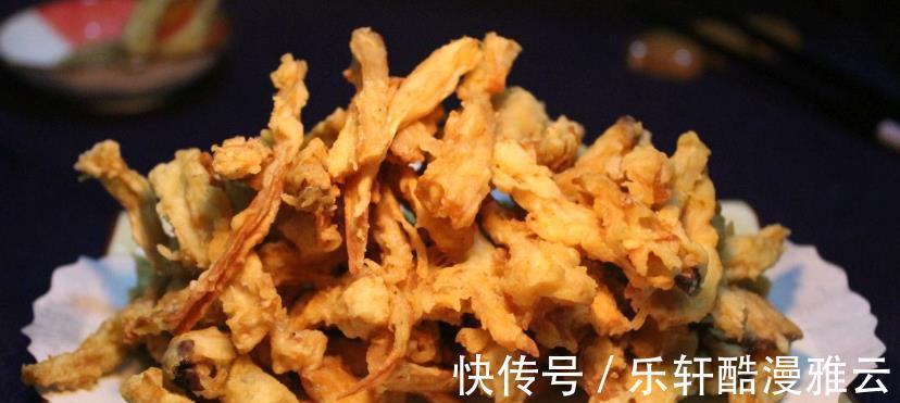 平菇|做炸蘑菇,调面糊很关键,有人不懂用淀粉还是面粉,教您正确做法