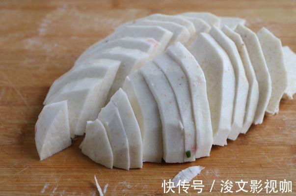 芋头做成的红糍粑，1块芋头1把糯米饭，软糯又香甜