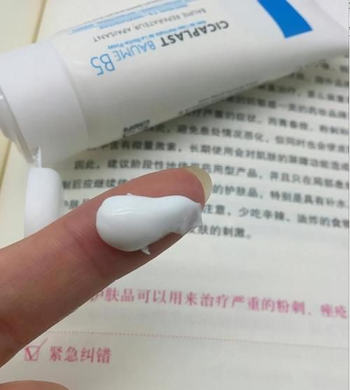 “刷酸”产品千千万，我最爱的还是这3款，真的养出了“牛奶肌”