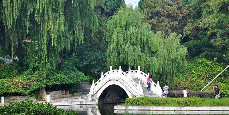 南阳诸葛庐西蜀子云亭,卧龙天下第一岗,去沾沾卧龙先生的仙气儿