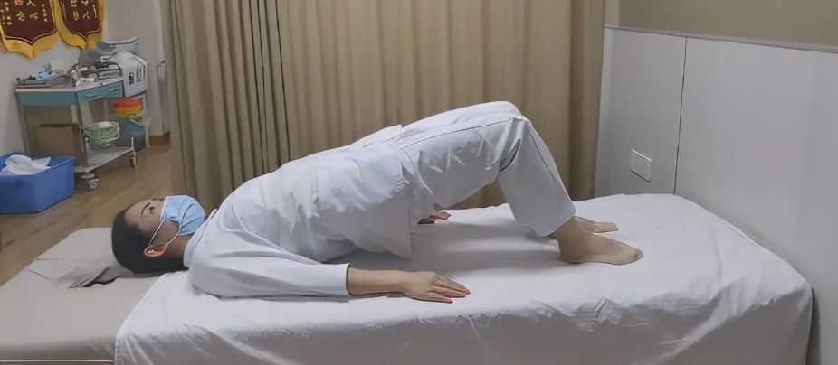 硬度|“啥也不突出,就是椎间盘突出!”腰痛就睡硬板床?千万别!