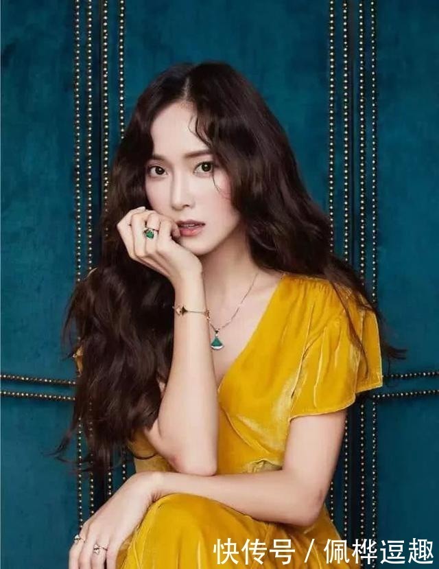 烫发|发型师透露:这3种发型留久了,会加速“脱发”,发际线还易上移