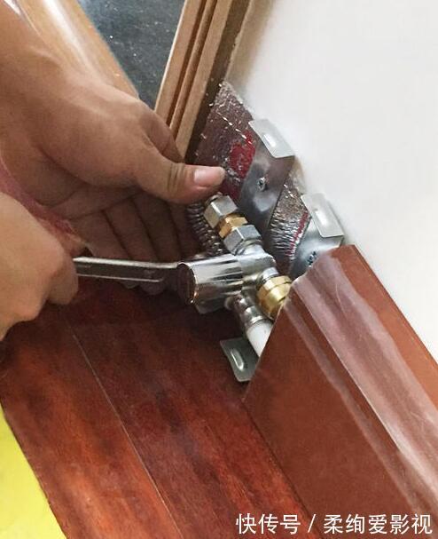 买家具|地暖已经过时了,现在流行装这种新型地暖,暖和又美观