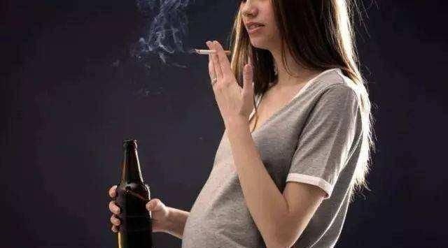 胎儿|这六个原因可能会导致胎儿畸形，准妈妈们要注意了