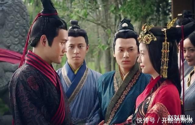 历史上名字相同的两个美人,一位兴国安邦,一位却成了亡国妖妇!