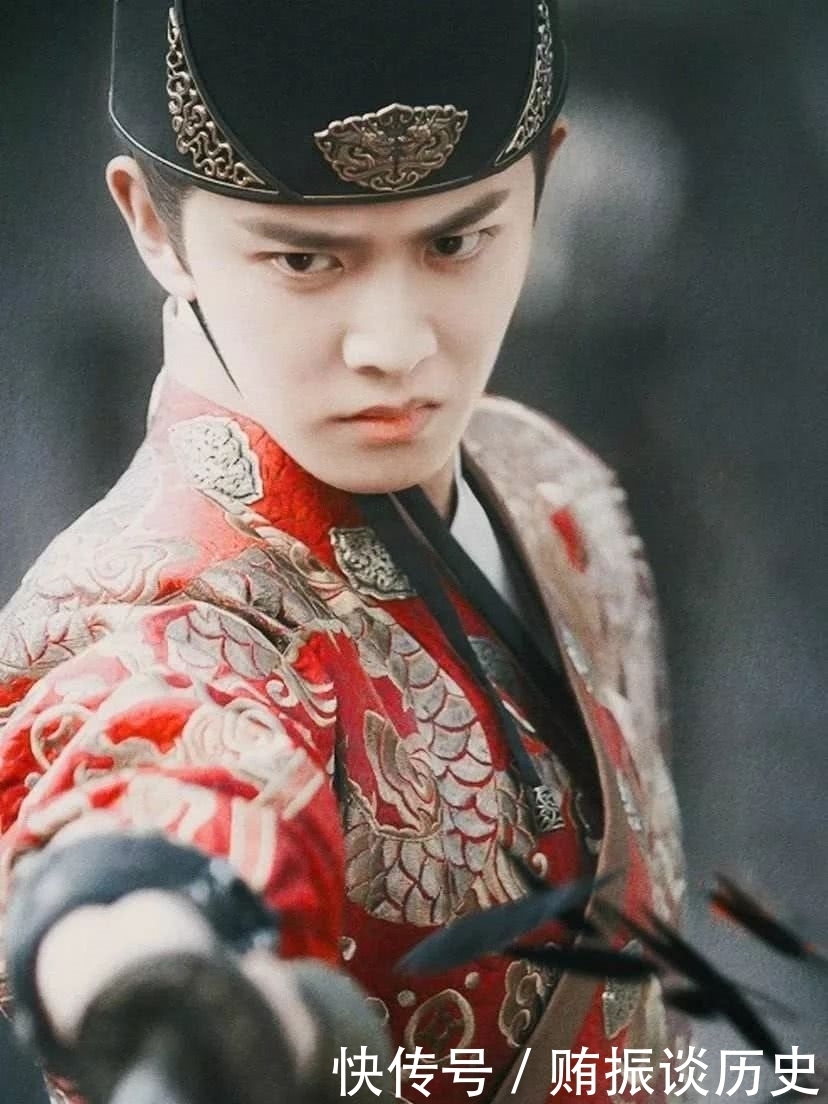 心狠手辣|《锦衣之下》中陆绎他爹陆炳,在历史上心狠手辣,严嵩都让其三分