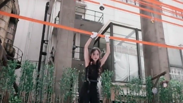 《密逃3》难度堪比“极挑”,邓伦再现高难度动作,转体180度