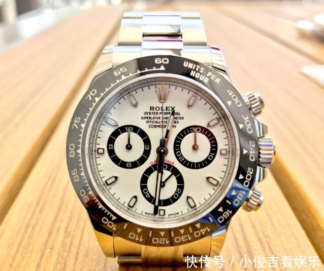 黑白蓝|劳力士颜值最高的手表是谁?绿水鬼还是熊猫迪