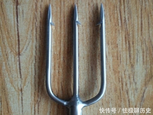 奇特|古代最凶悍冷兵器:“流星镖”排最后,第2很奇特,跟牛角有关