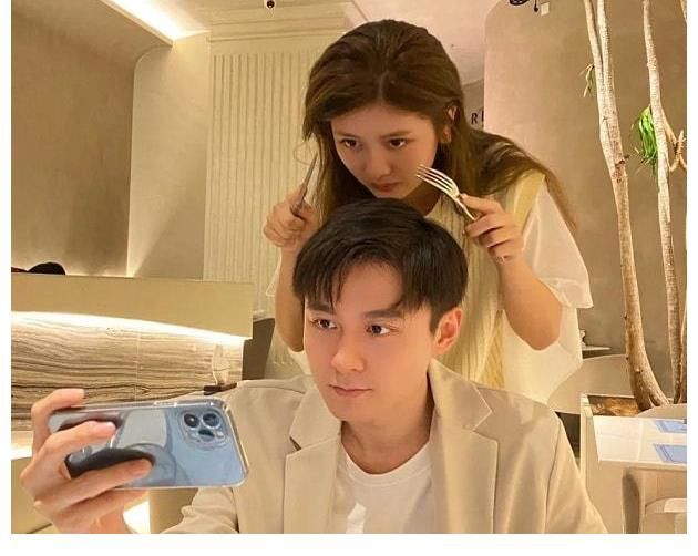 《心動4》快樂星球CP被偶遇，馬董摟著小孔，還“咬耳朵”講話