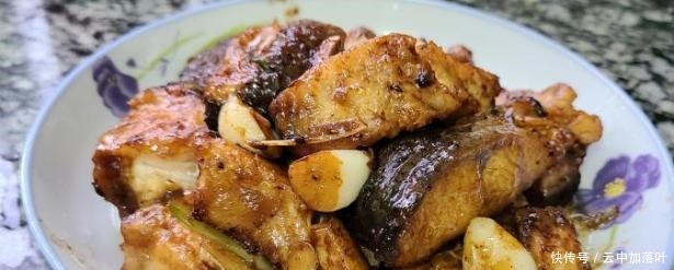 鱼肉我最爱这种做法,香味浓味道好,好吃又下饭,看着都想吃