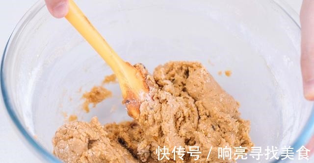 黄油|教你在家自制会拉丝的曲奇，口感浓郁，味道新奇，快来试一试！