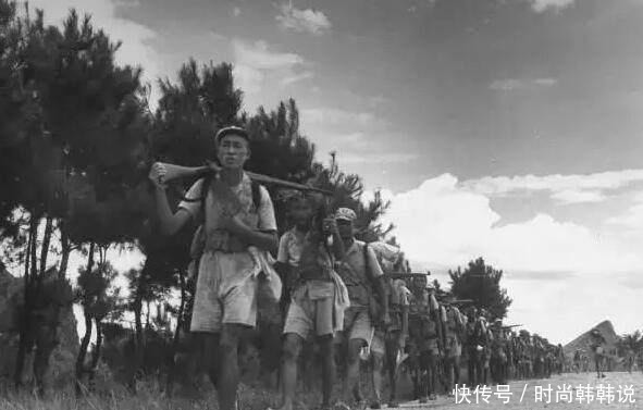 四九八团|牺牲前是上校团长,为何会成抗战中第1个牺牲的少将