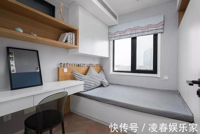 客厅|她家90㎡的房子,既不买沙发,也不买餐桌,完工却实用倍增!晒晒