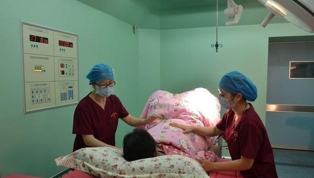 产妇|“能把暖风开大点吗”?产房太冷产妇要求开大暖风,医生:为你好