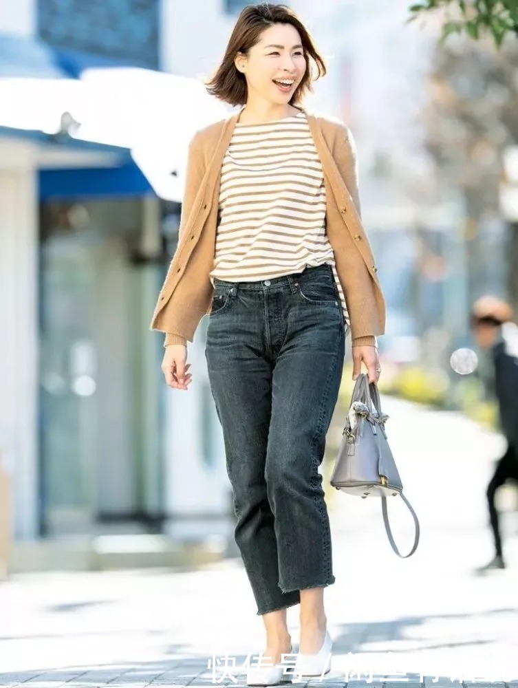 女人|女人40岁后不想做“黄脸婆”,多尝试“减法穿搭”,减龄又显高级