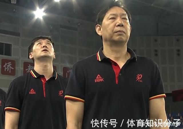 决赛|胜之不武?天津女排夺第14冠,球迷:阵容差距大,天津有点欺负人