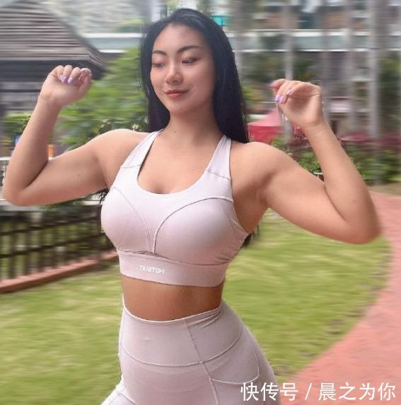 博主|98年健身博主,练出让无数妹子羡慕的“健美臀”,3个动作练同款