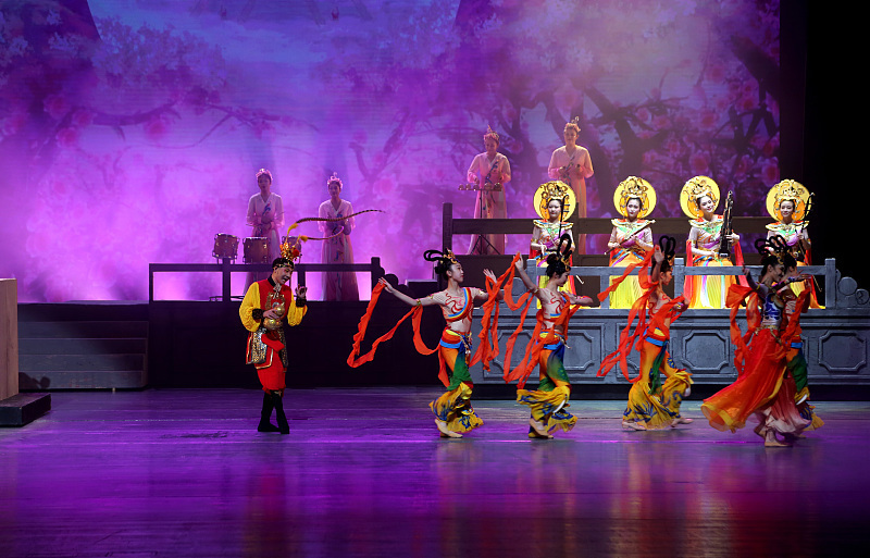 作家|《西游记》这本流传下来的经典书籍用心细品作家在字里行间流露出来的情感与现实