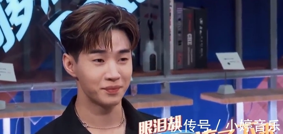 韩庚|王一博、韩庚、张艺兴和刘宪华拼厨艺,有惊艳,有尴尬