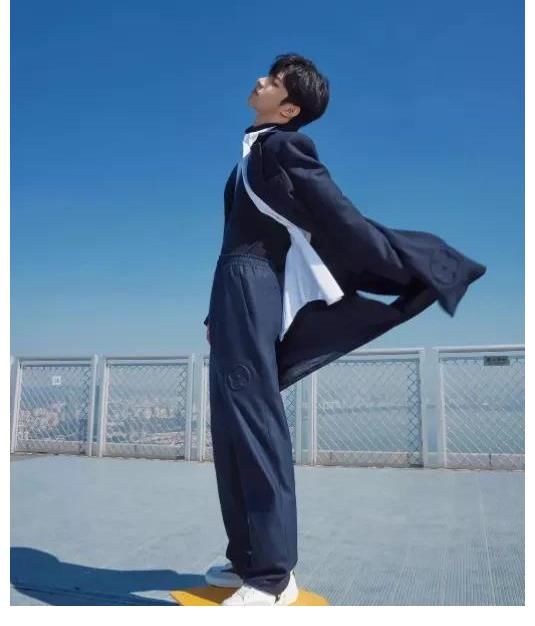 楊冪于和偉聯(lián)合宣傳？劉耀文時尚力突出？徐崢尬炒夫妻話題？