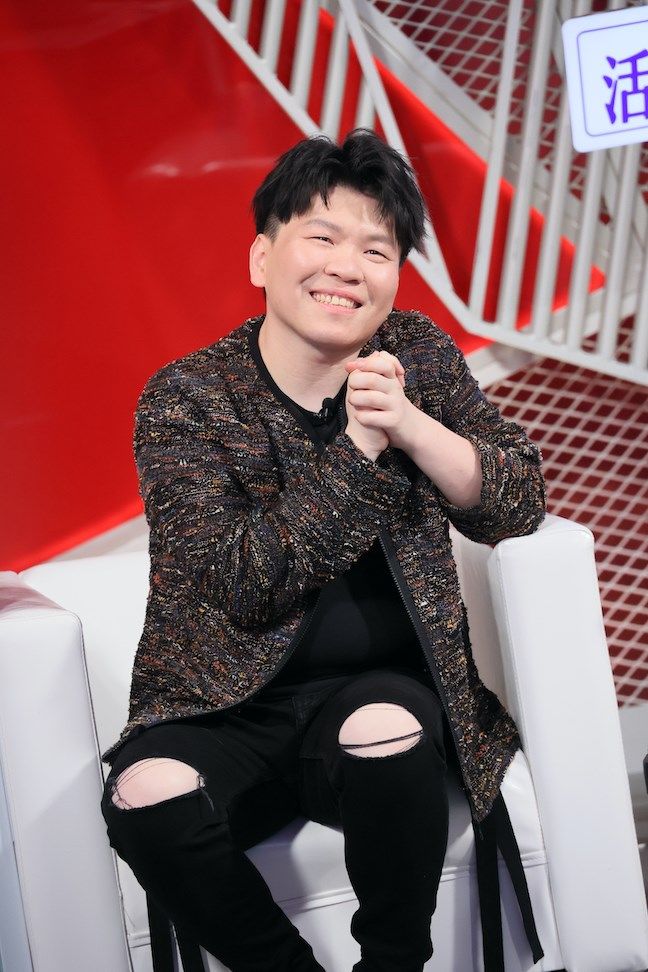  示爱|光明优倍《中国梦之声·我们的歌》第二季G.E.M.邓紫棋大胆示爱李玟，王源GAI争抢陈小春