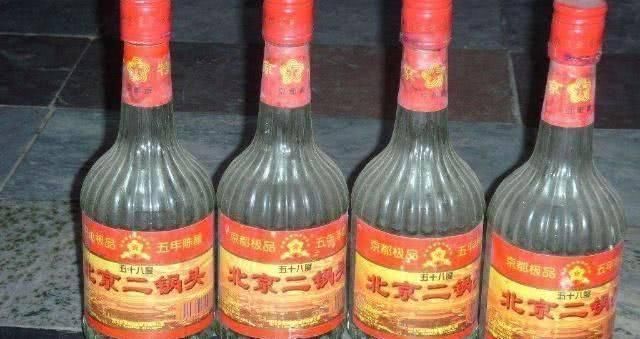 白酒|农村老掉牙物件!图一只有爷爷辈用过,你可能都没见过