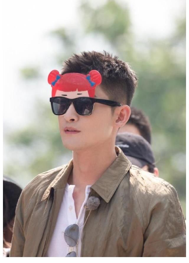 郭麒麟|张翰退出桃花坞,孟子义煽情告别被郭麒麟打断,网友却拍手叫好