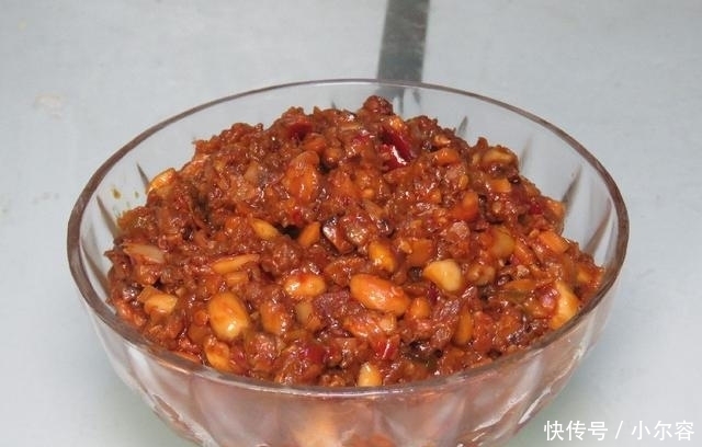 浓郁|想吃牛肉酱不用买,大厨教你秘制做法,酱香浓郁,方法超简单