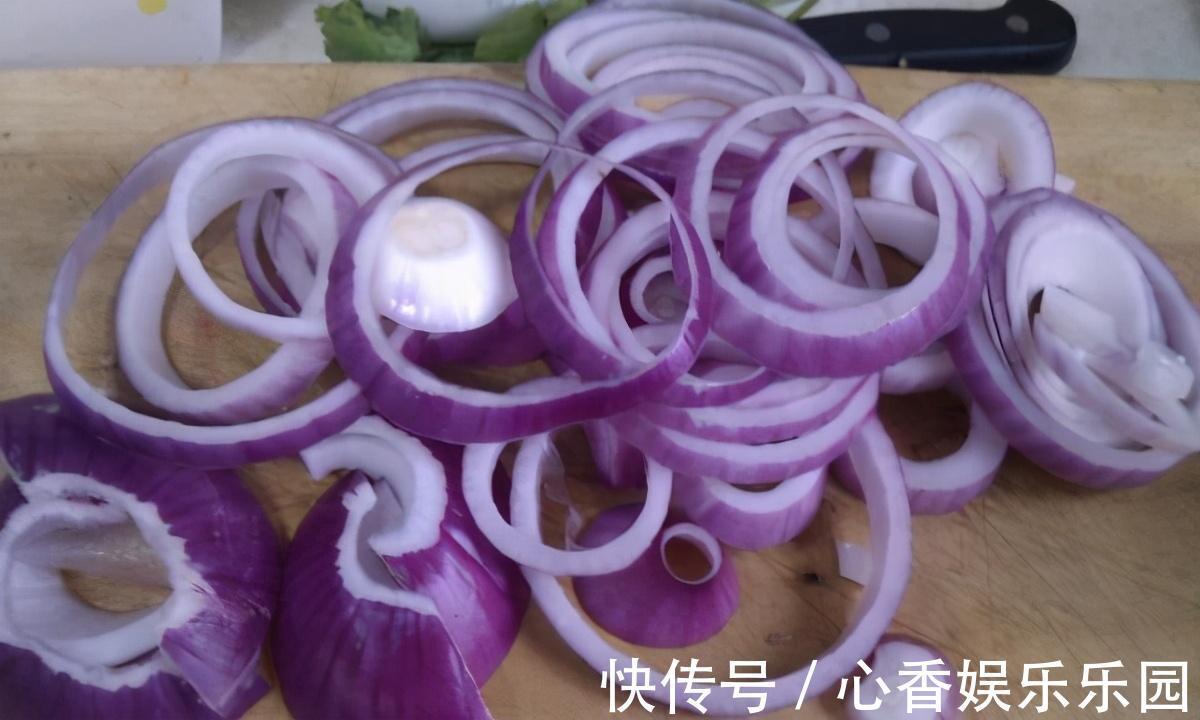 体重|再抠门的女人,三种食物也要大方吃,体重走“下坡路”,美容养颜